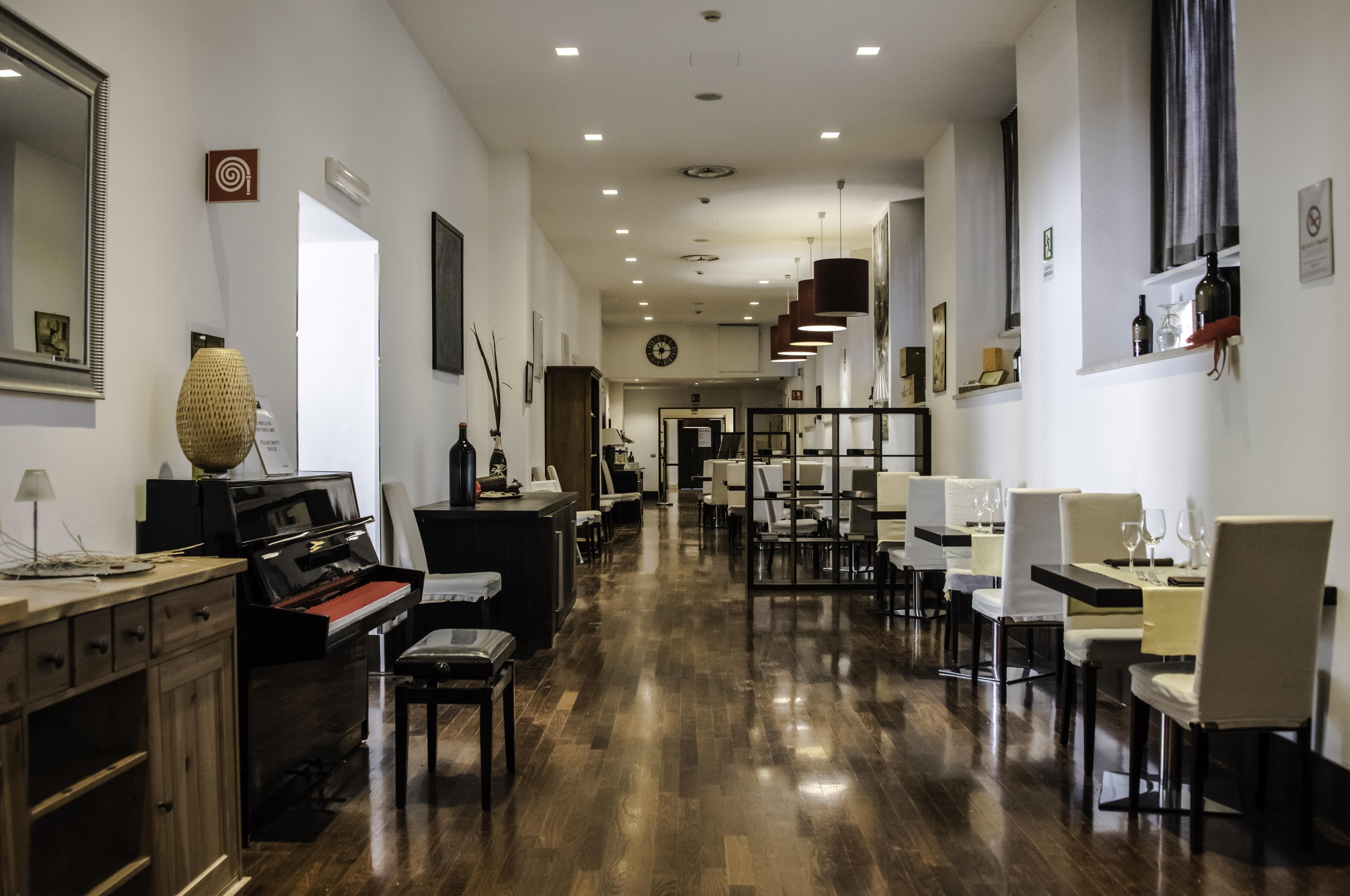 Lh Hotel Excel Roma Montemario Exteriör bild